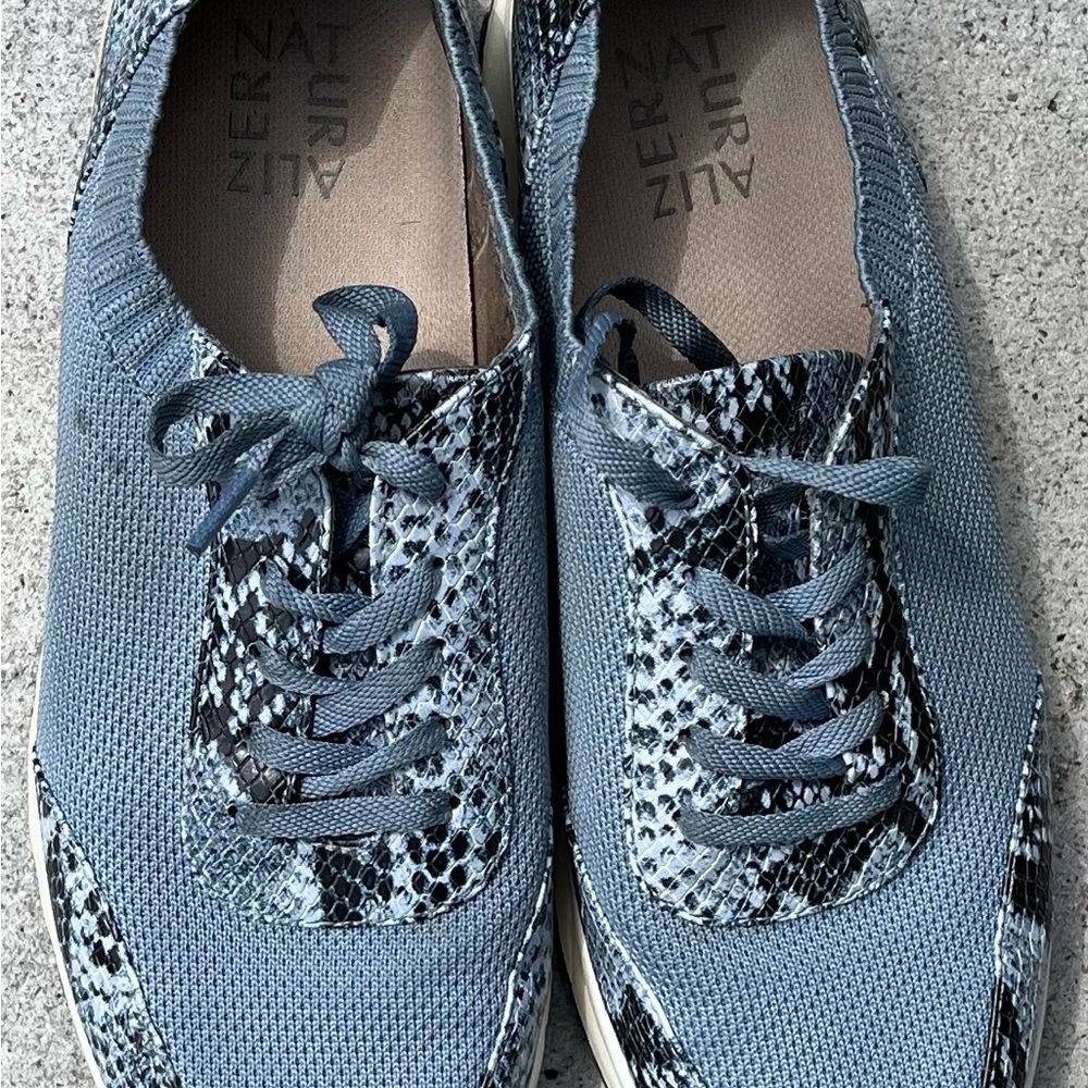Naturalizer Blue/Snake Print Sneakers
